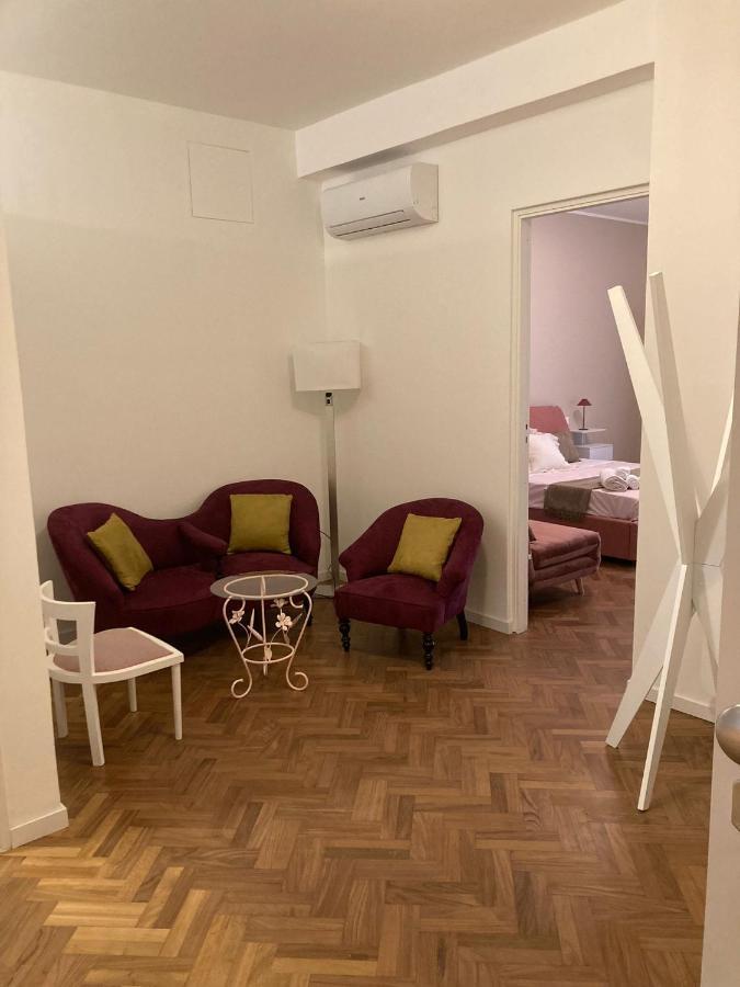 Case Vacanze Monroe 1 Palermo Exterior foto